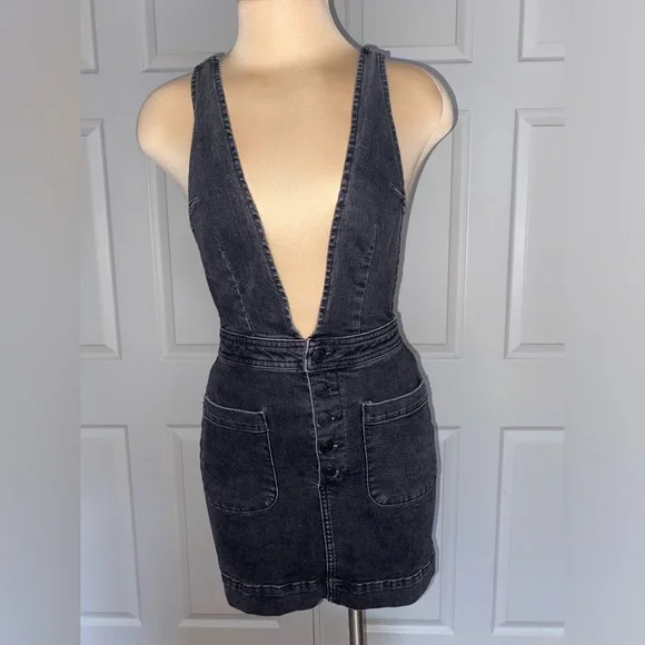 Free People Old School Love Denim Dungaree Pinafore Dress - Size 0 - EUC - Picture 3 of 11